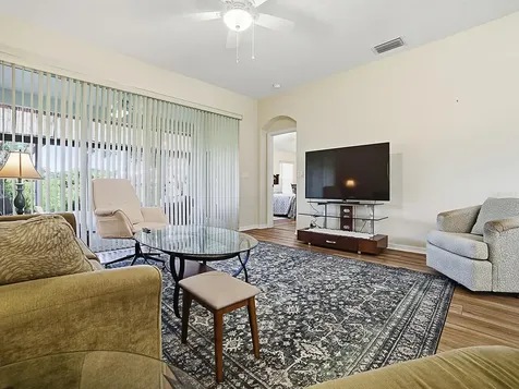 1431 Lake Villa Drive Tavares FL 32778