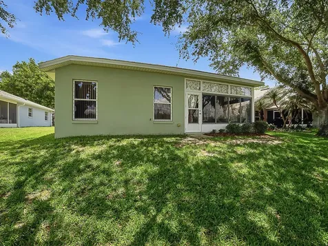 1431 Lake Villa Drive Tavares FL 32778