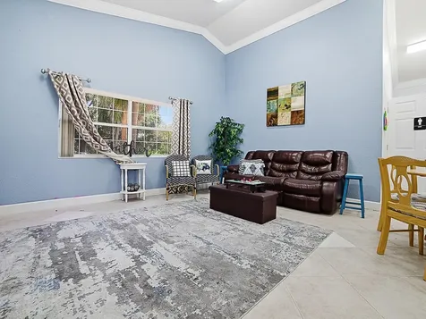 1431 Lake Villa Drive Tavares FL 32778