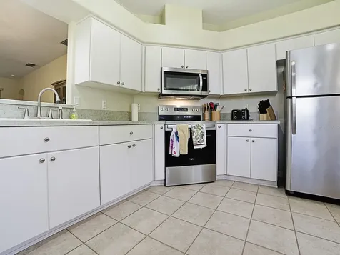 1431 Lake Villa Drive Tavares FL 32778