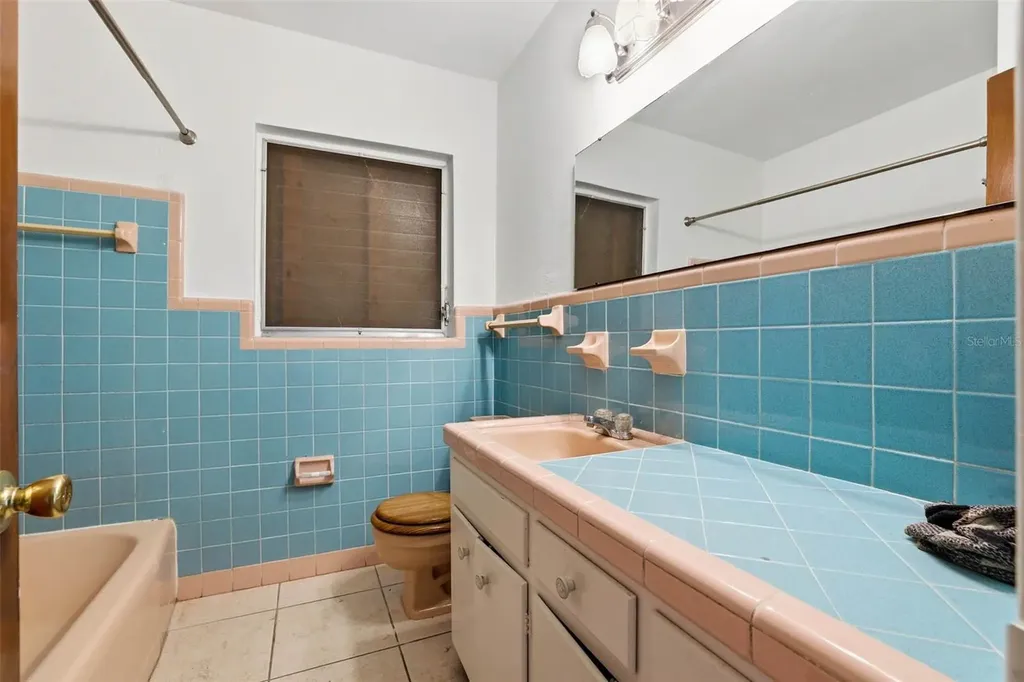 2112 W Orient Street Tampa FL 33607