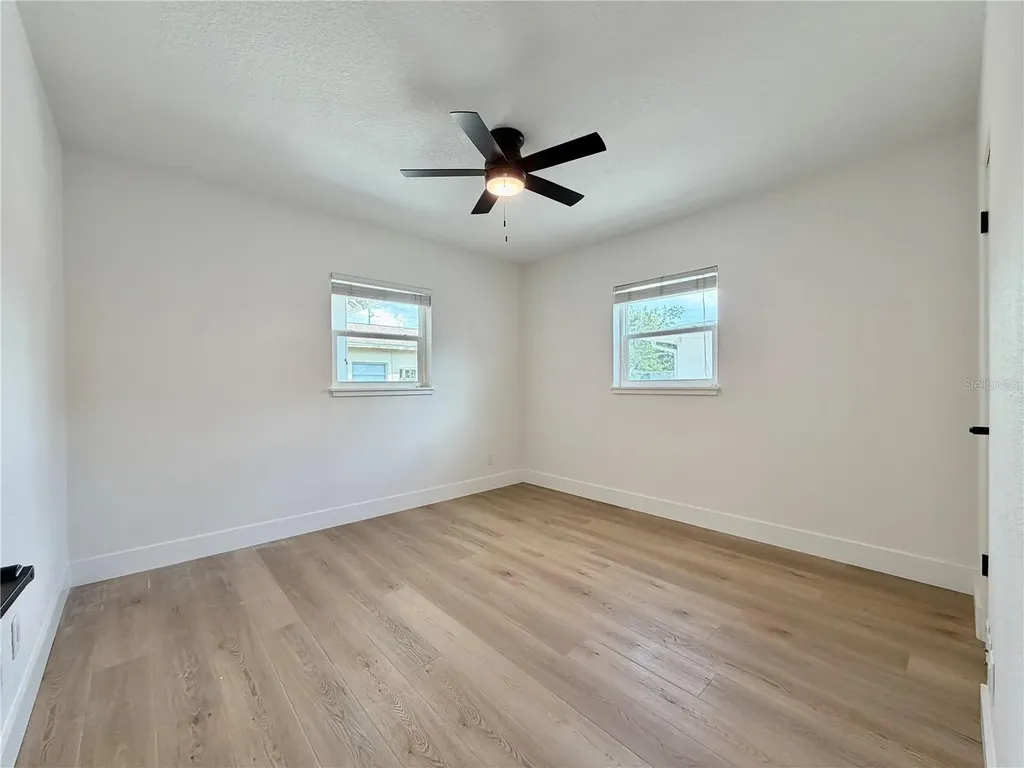 2844 30th Avenue N St Petersburg FL 33713