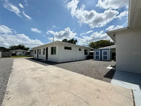 2844 30TH Avenue N St Petersburg FL 33713
