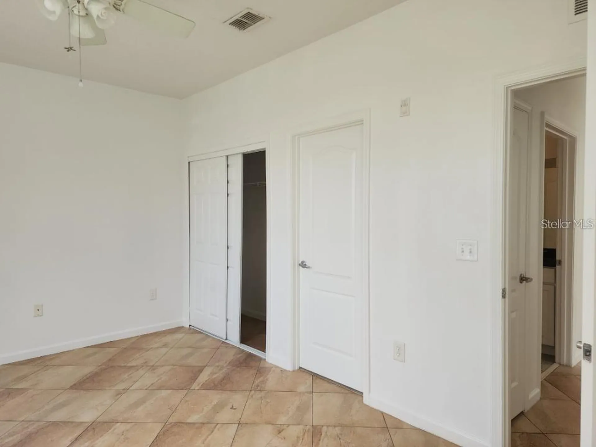 5255 Cane Island Loop Kissimmee FL 34746