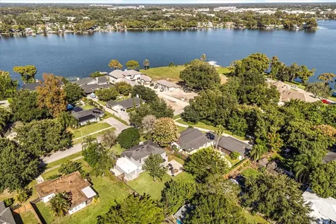 2418 Euston Road Winter Park FL 32789