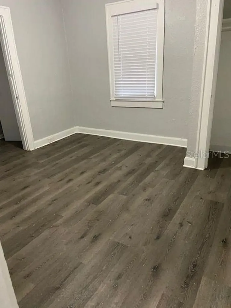 1727 45th Street S St Petersburg FL 33711