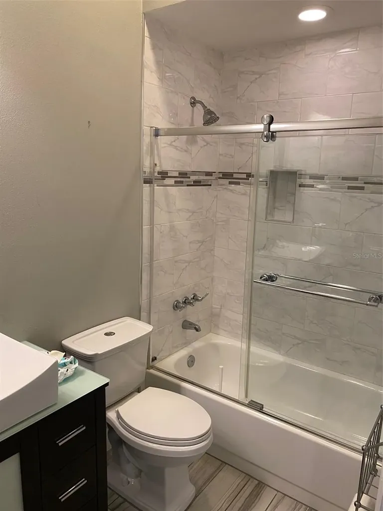 2204 Kettle Drive Orlando FL 32835