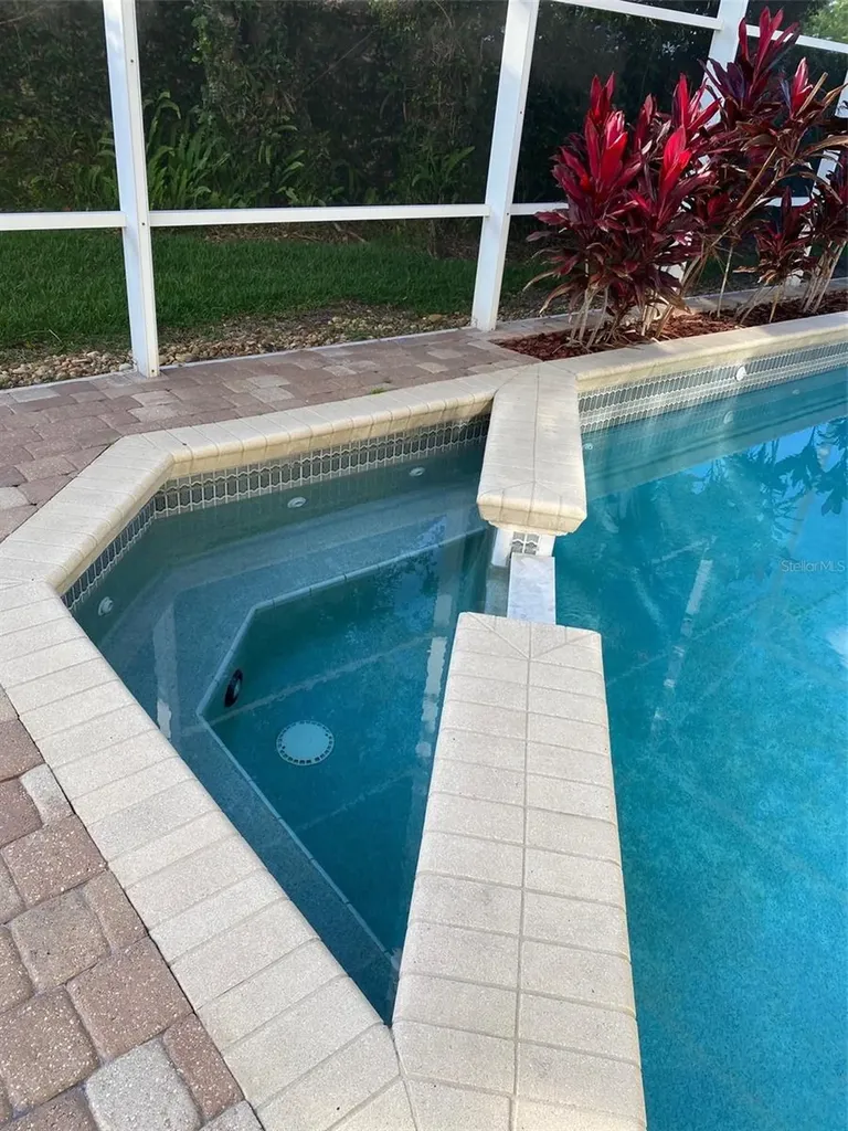 2204 Kettle Drive Orlando FL 32835
