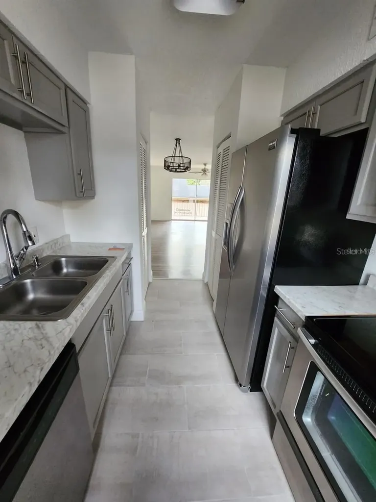 7516 Needle Leaf Place Tampa FL 33617