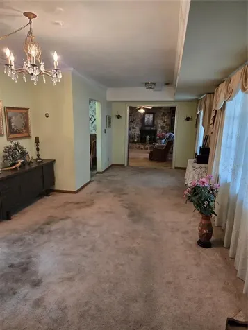 2304 W Woodlawn Avenue Tampa FL 33618