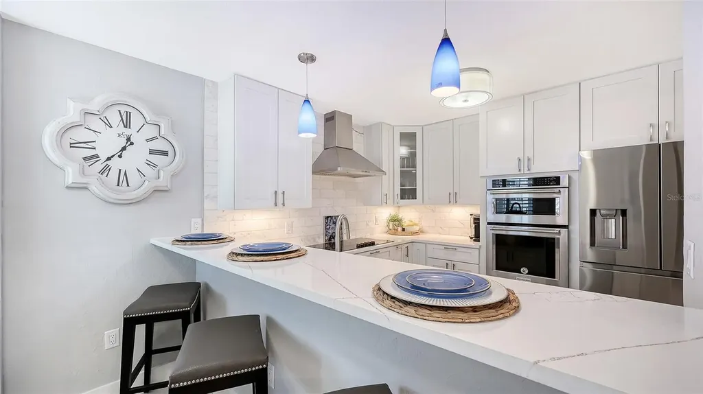 5880 Midnight Pass Road Sarasota FL 34242