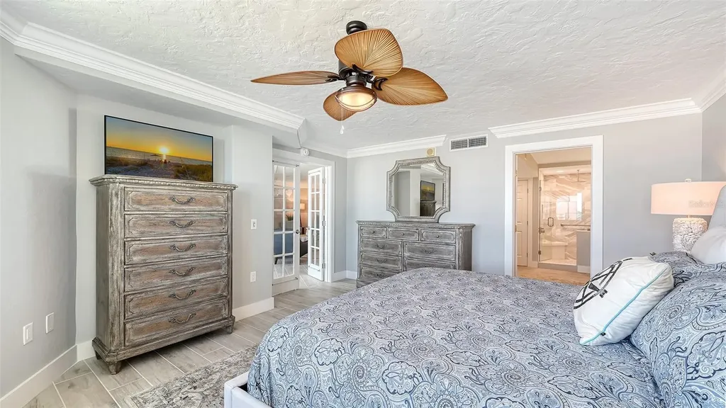 5880 Midnight Pass Road Sarasota FL 34242