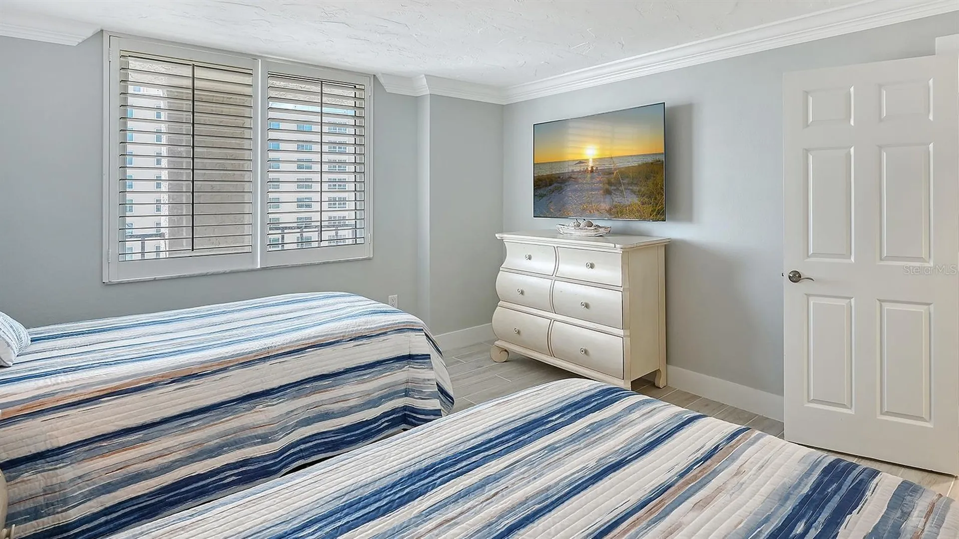 5880 Midnight Pass Road Sarasota FL 34242