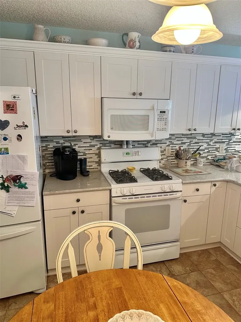 17350 SE 77th Sycamore Avenue The Villages FL 32162