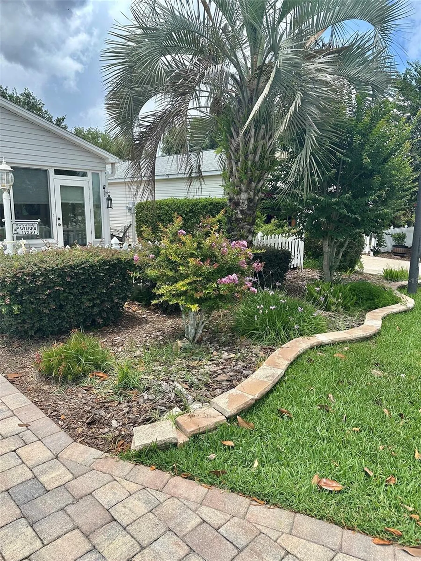17350 SE 77th Sycamore Avenue The Villages FL 32162
