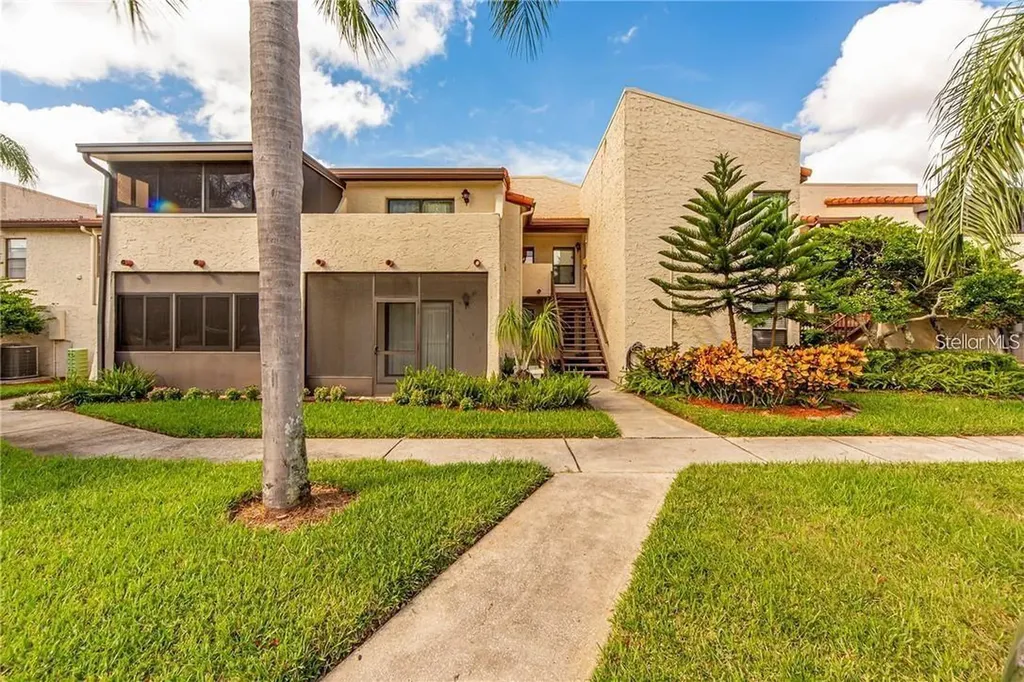 2571 Cyprus Drive Palm Harbor FL 34684