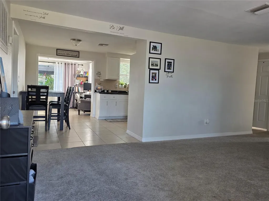 4823 Longwood Avenue Holiday FL 34690