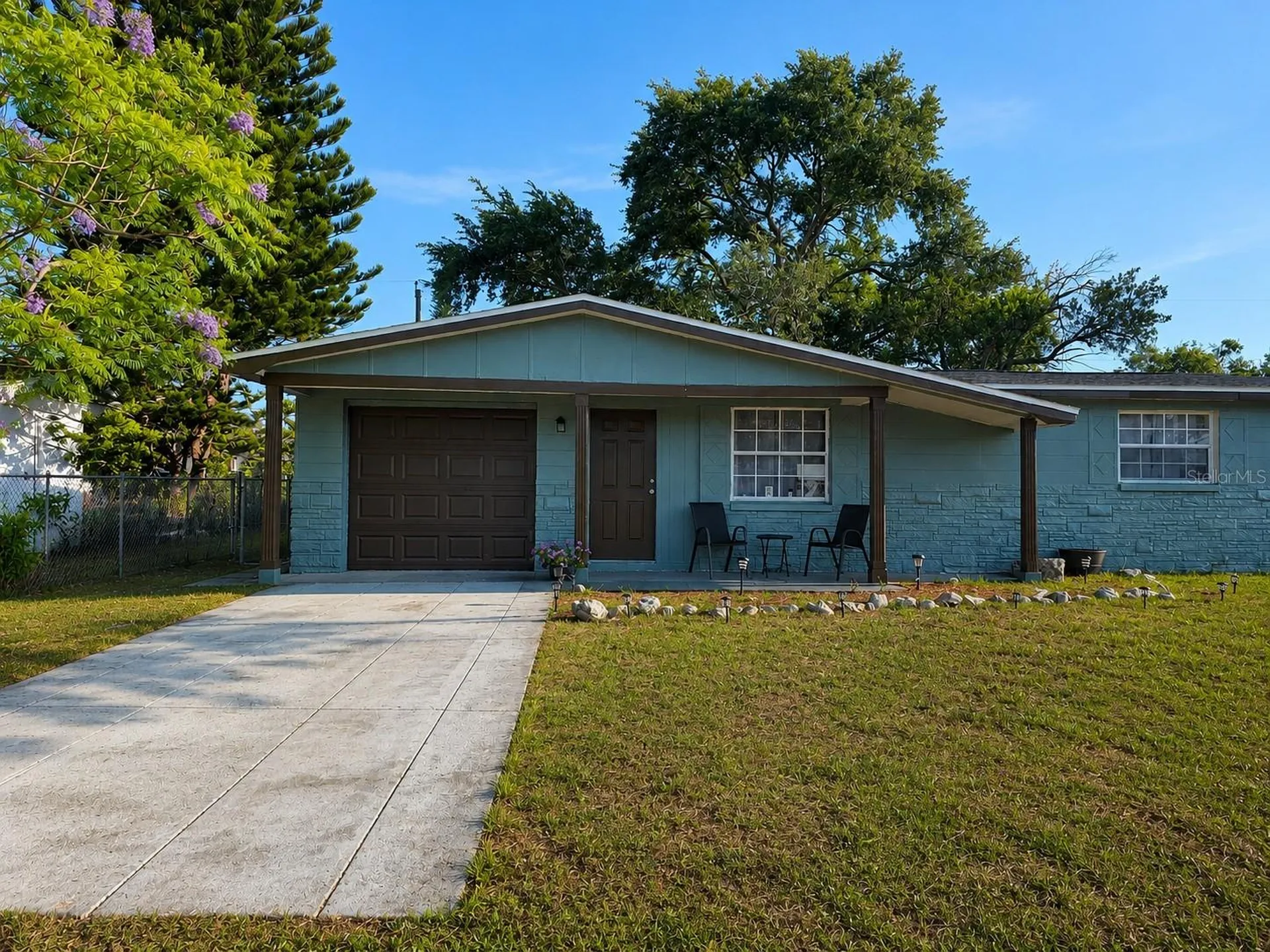 4823 Longwood Avenue Holiday FL 34690