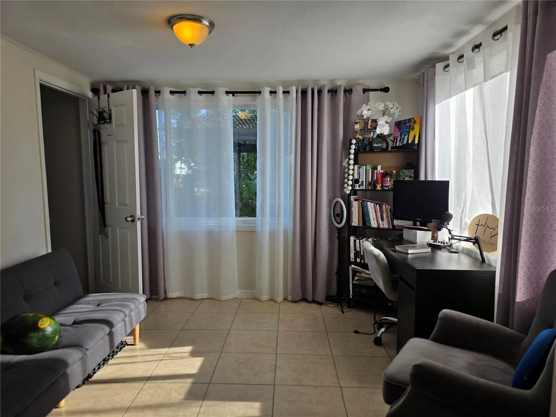 4823 Longwood Avenue Holiday FL 34690