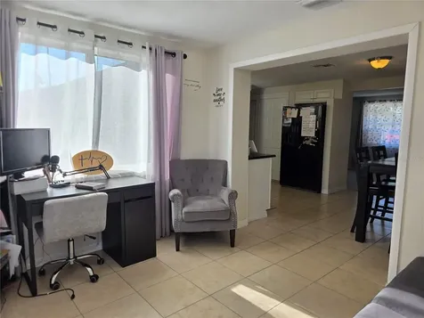 4823 Longwood Avenue Holiday FL 34690