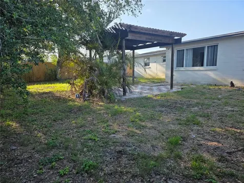 4823 Longwood Avenue Holiday FL 34690