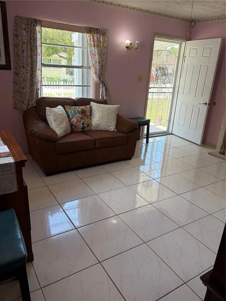 918 Brack Street Kissimmee FL 34744