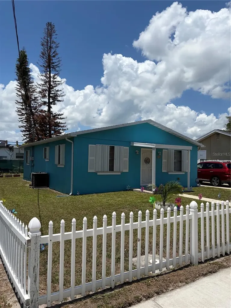 918 Brack Street Kissimmee FL 34744