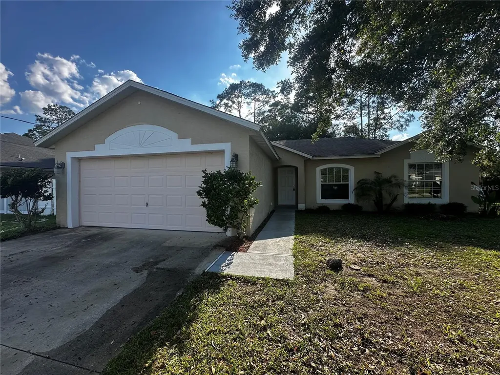 18 Red Clover Lane Palm Coast FL 32164