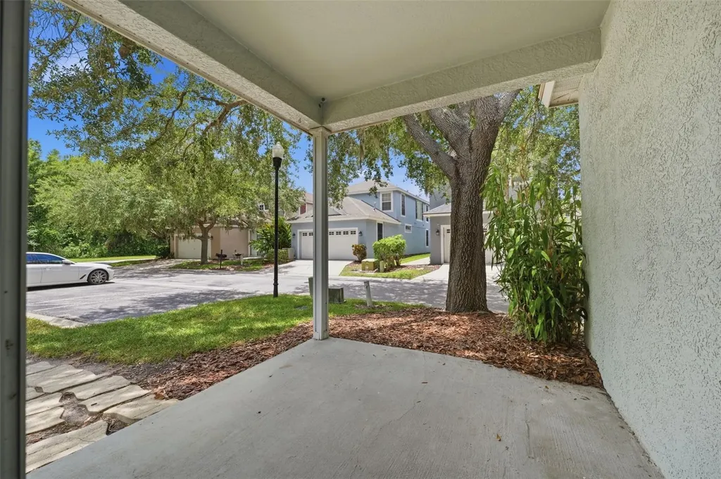 5016 Bridgeway Lane Lutz FL 33558