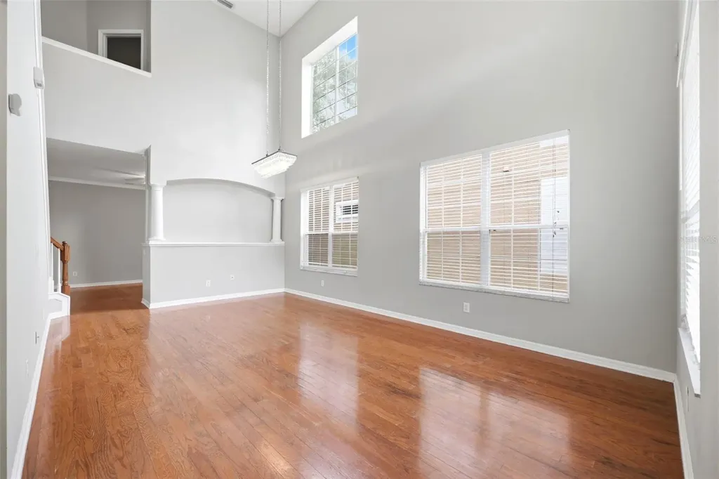5016 Bridgeway Lane Lutz FL 33558