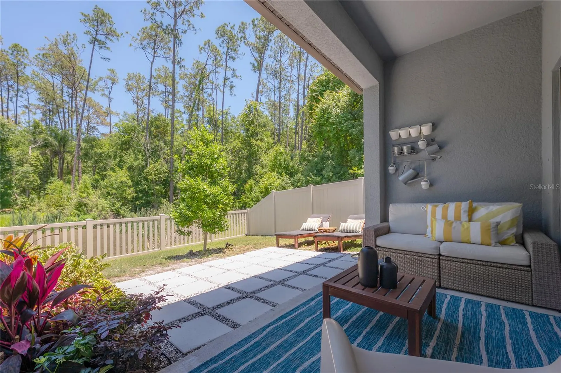 5223 Forum Boulevard Holiday FL 34690