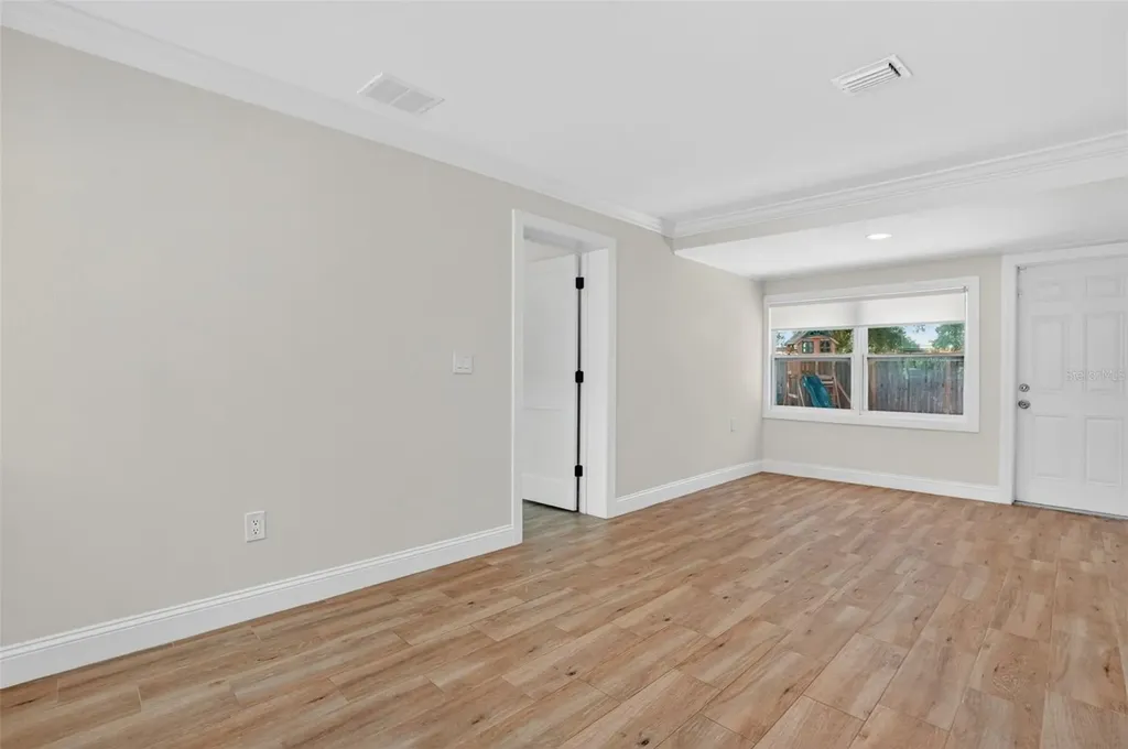 2810 Sanders Drive Tampa FL 33611