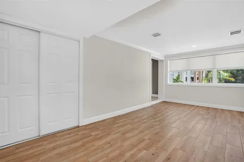 2810 Sanders Drive Tampa FL 33611