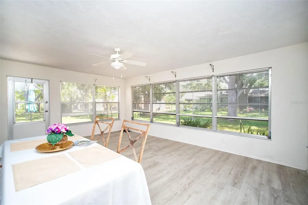 1647 Bentley Court Palm Harbor FL 34684