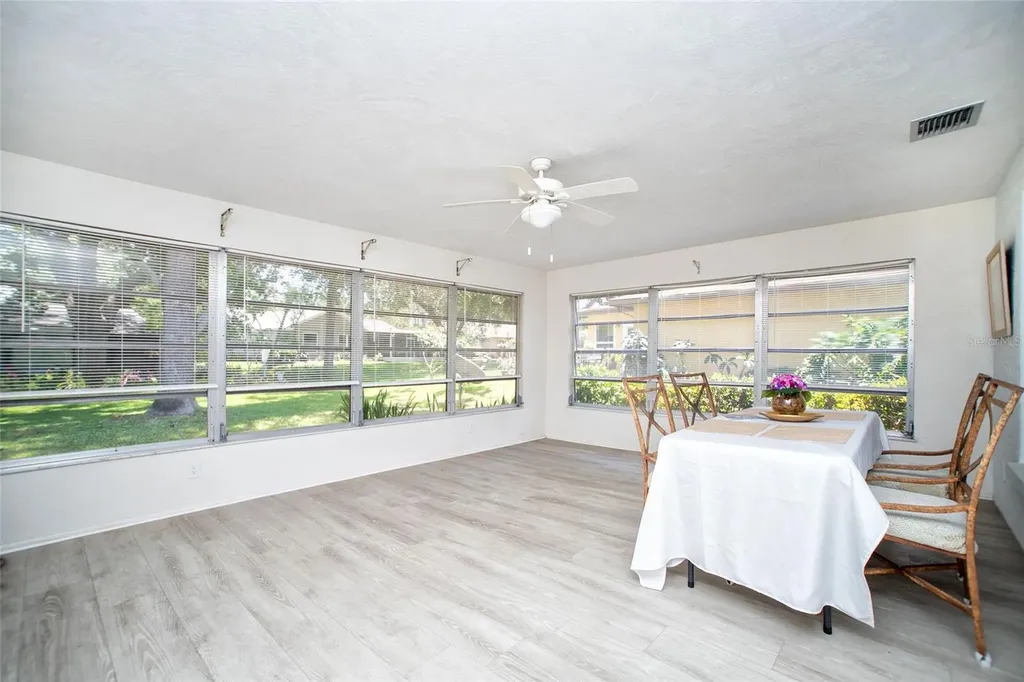 1647 Bentley Court Palm Harbor FL 34684