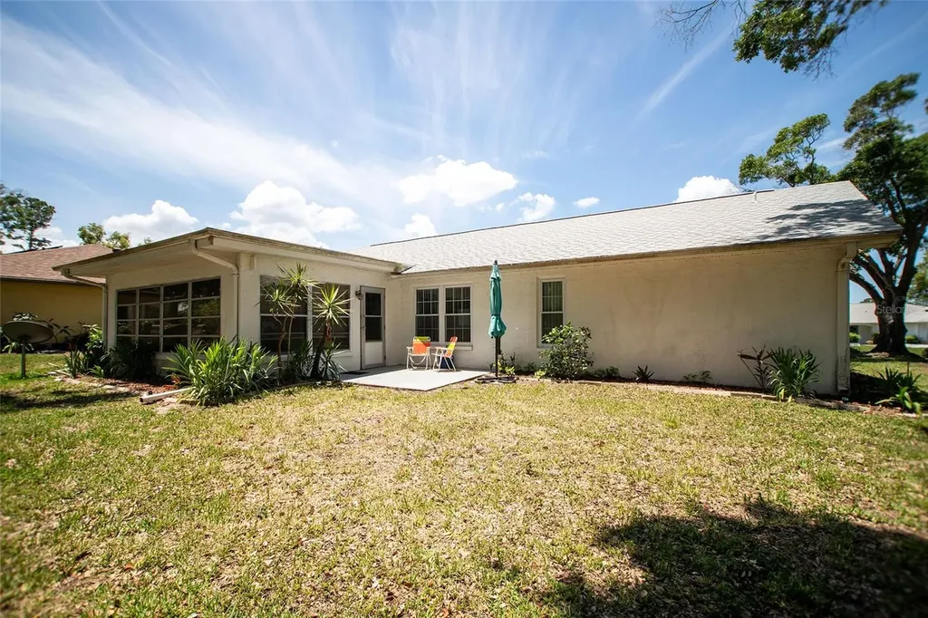 1647 Bentley Court Palm Harbor FL 34684