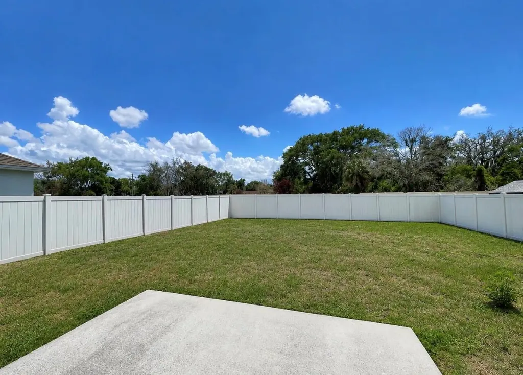 276 Arbuthnot Street Winter Haven FL 33881