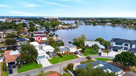 874 Placido Way NE St Petersburg FL 33704