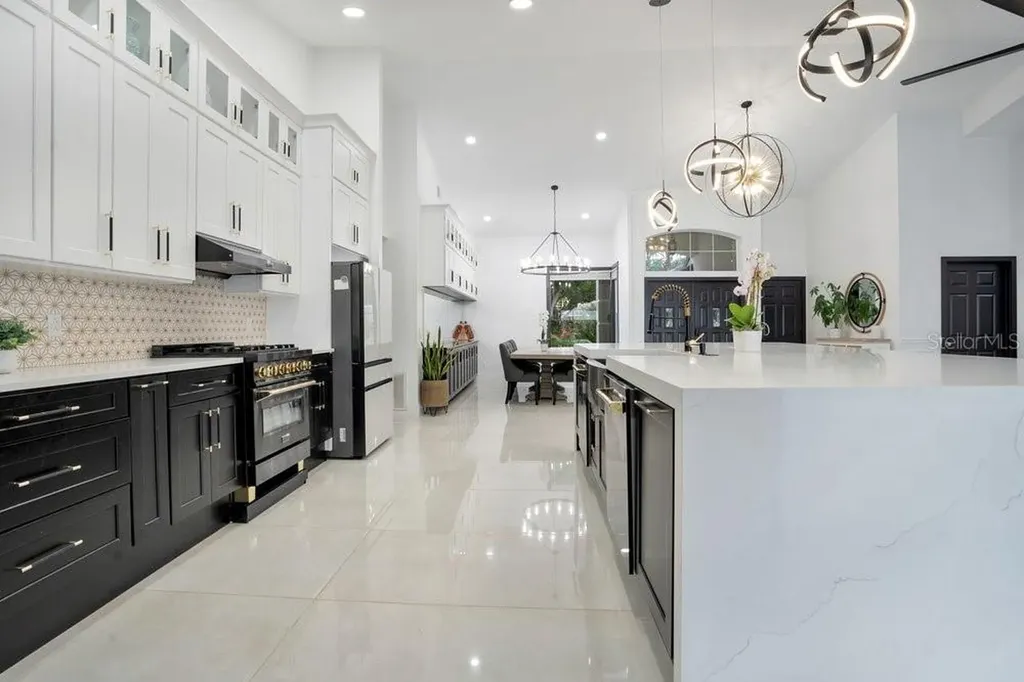 10094 Brandon Circle Orlando FL 32836