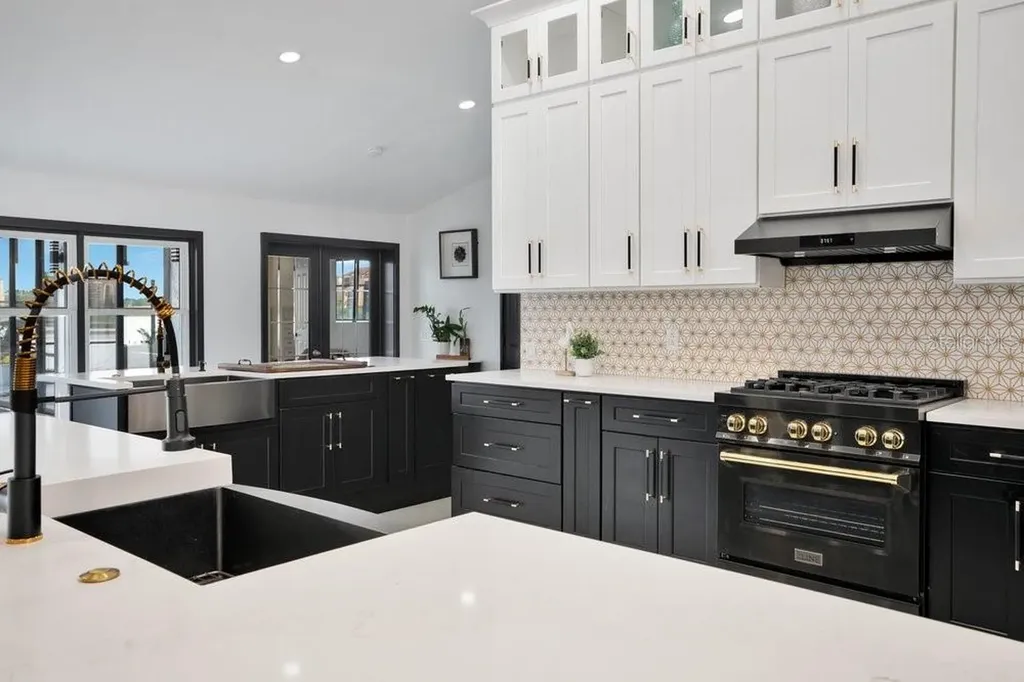 10094 Brandon Circle Orlando FL 32836