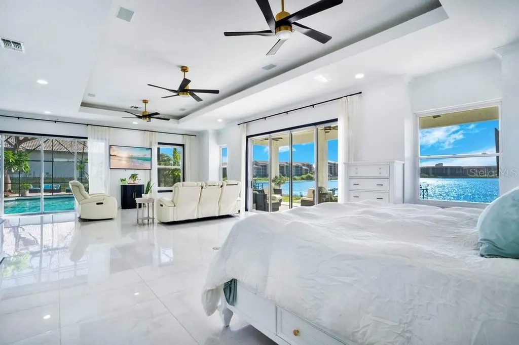 10094 Brandon Circle Orlando FL 32836