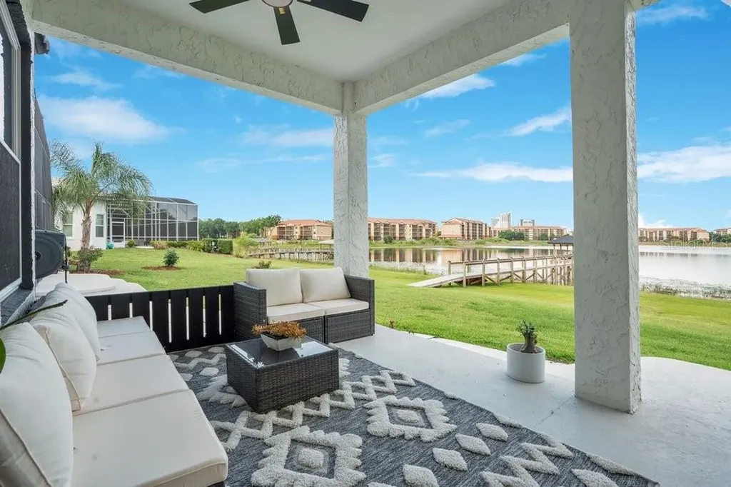 10094 Brandon Circle Orlando FL 32836