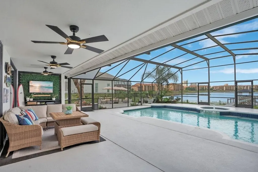 10094 Brandon Circle Orlando FL 32836