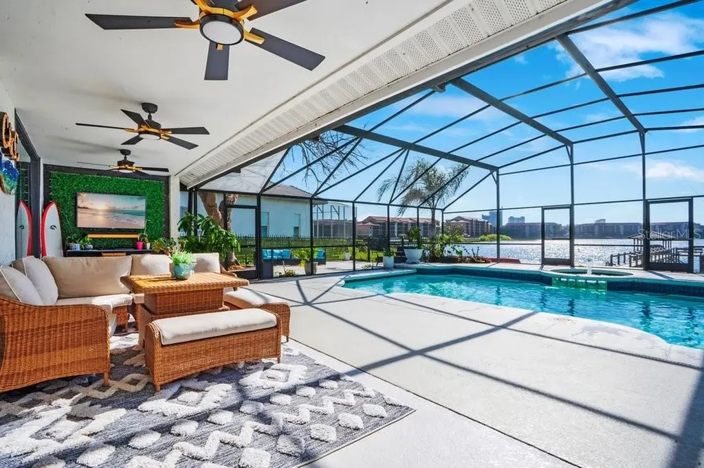 10094 Brandon Circle Orlando FL 32836