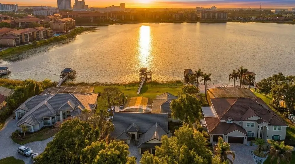 10094 Brandon Circle Orlando FL 32836