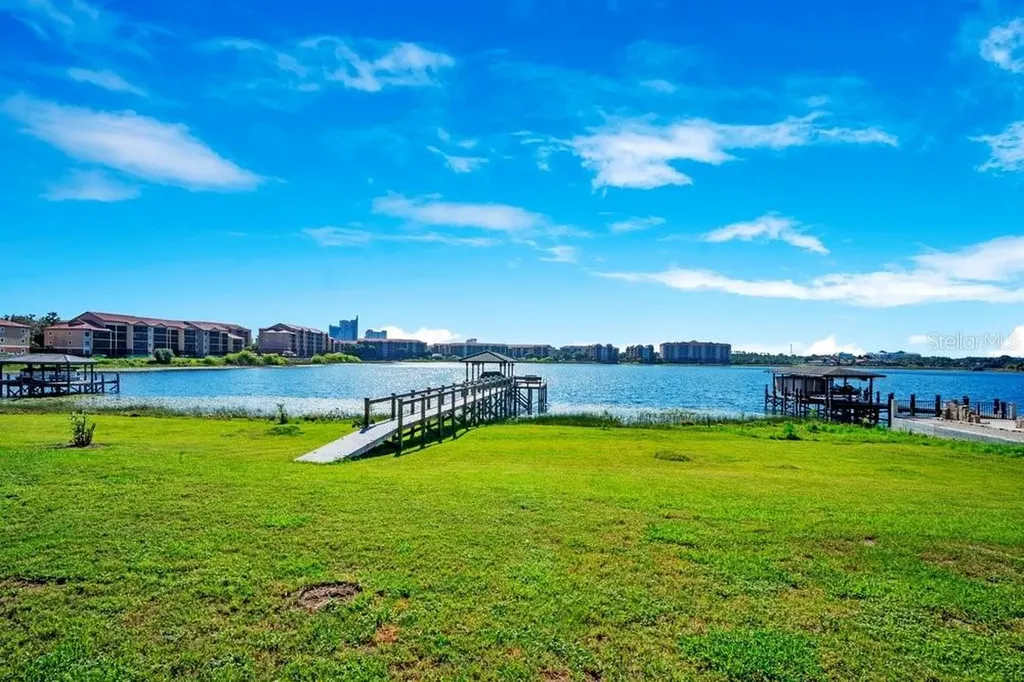 10094 Brandon Circle Orlando FL 32836