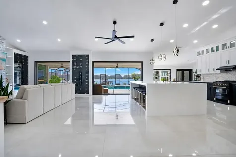 10094 Brandon Circle Orlando FL 32836