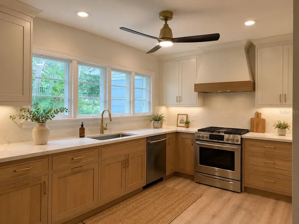 220 Lyndhurst Street Dunedin FL 34698