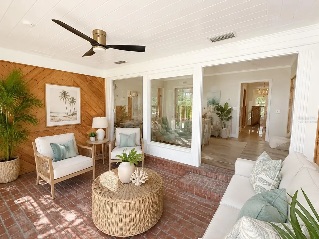 220 Lyndhurst Street Dunedin FL 34698
