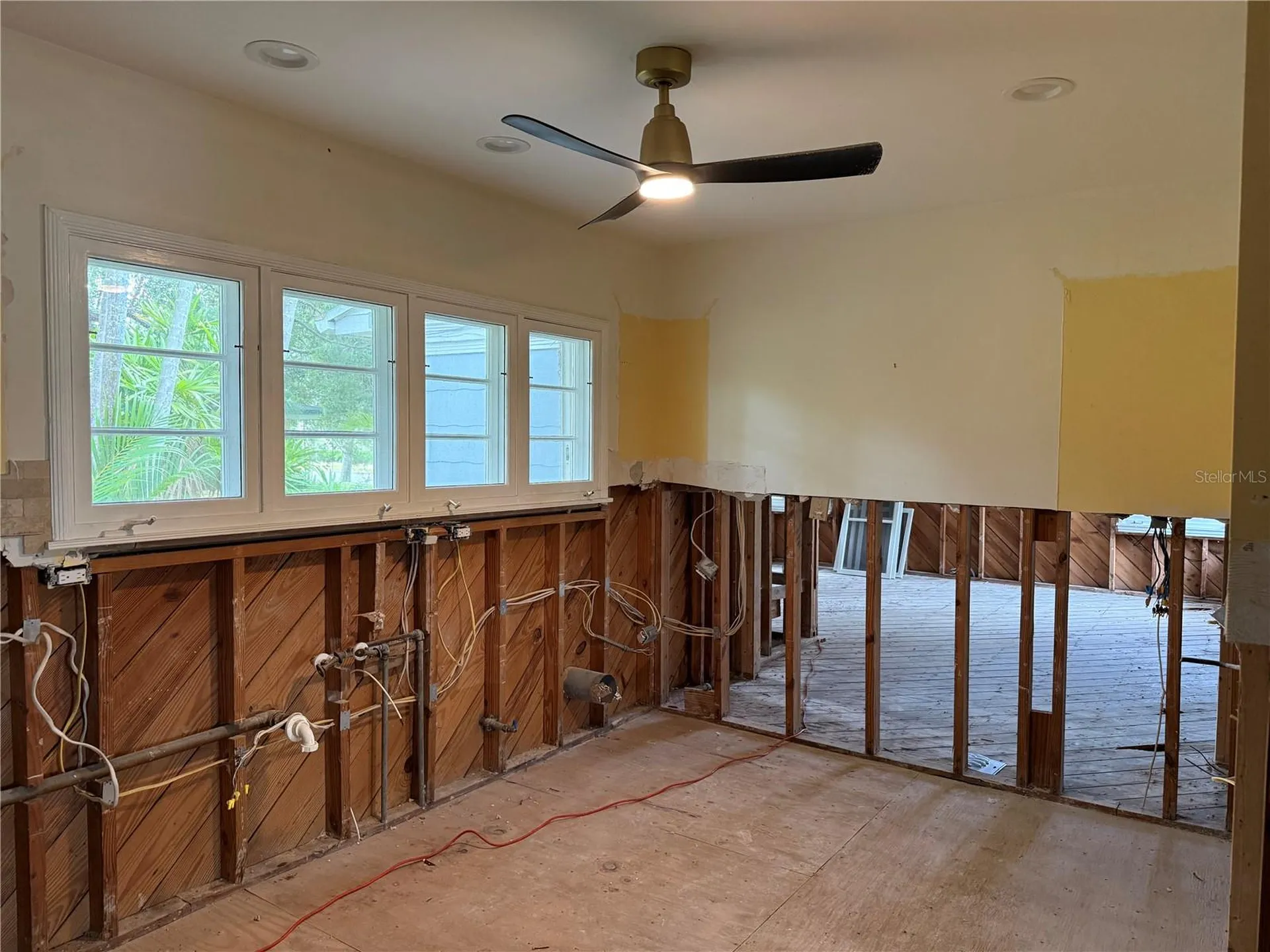 220 Lyndhurst Street Dunedin FL 34698